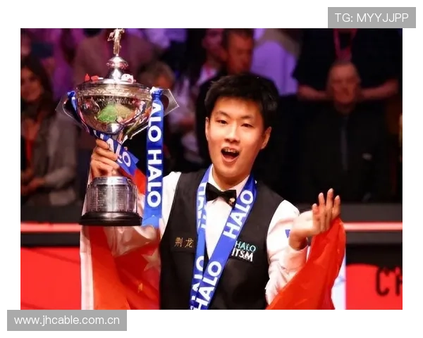 斯诺克最新世界排名：小特稳居第一 罗伯逊第三 丁俊晖第七 赵心童第十