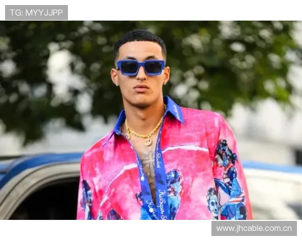 库兹马抵达马尼拉后高强度训练引热议展现重回巅峰强烈信号