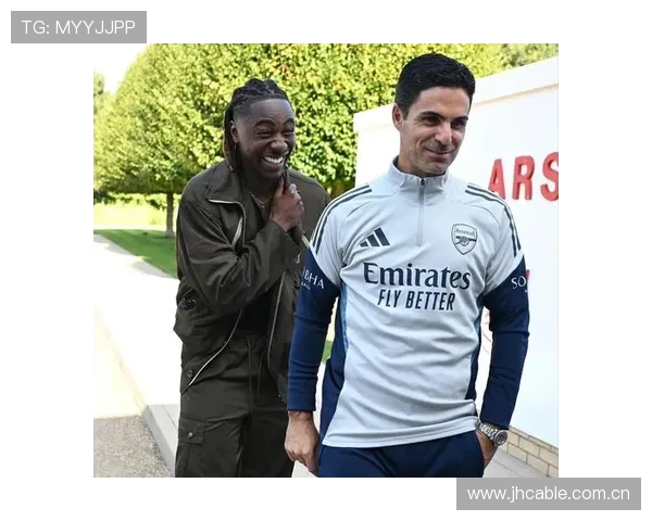 天空:热刺与水晶宫就埃泽转会事宜仍未达成协议谈判继续进行 天空:热刺与水晶宫就埃泽转会事宜仍未达成协议谈判继续进行