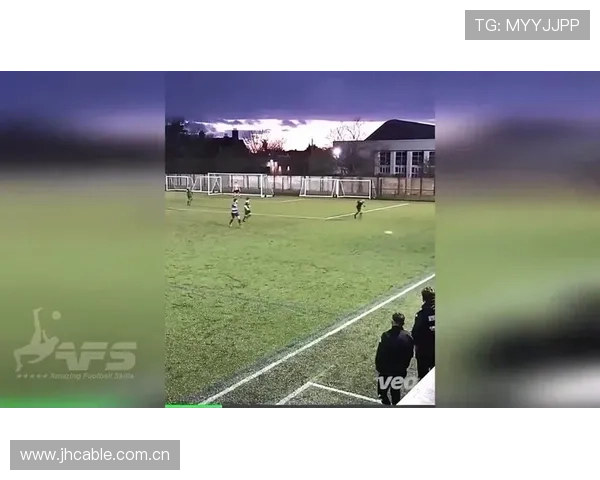 戴眼镜的哥们在野球场上究竟是什么级别的球员分析